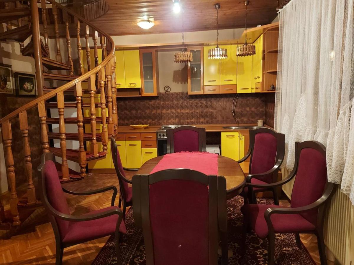 Ferienwohnung Danica I Vuk Ni Exterior foto